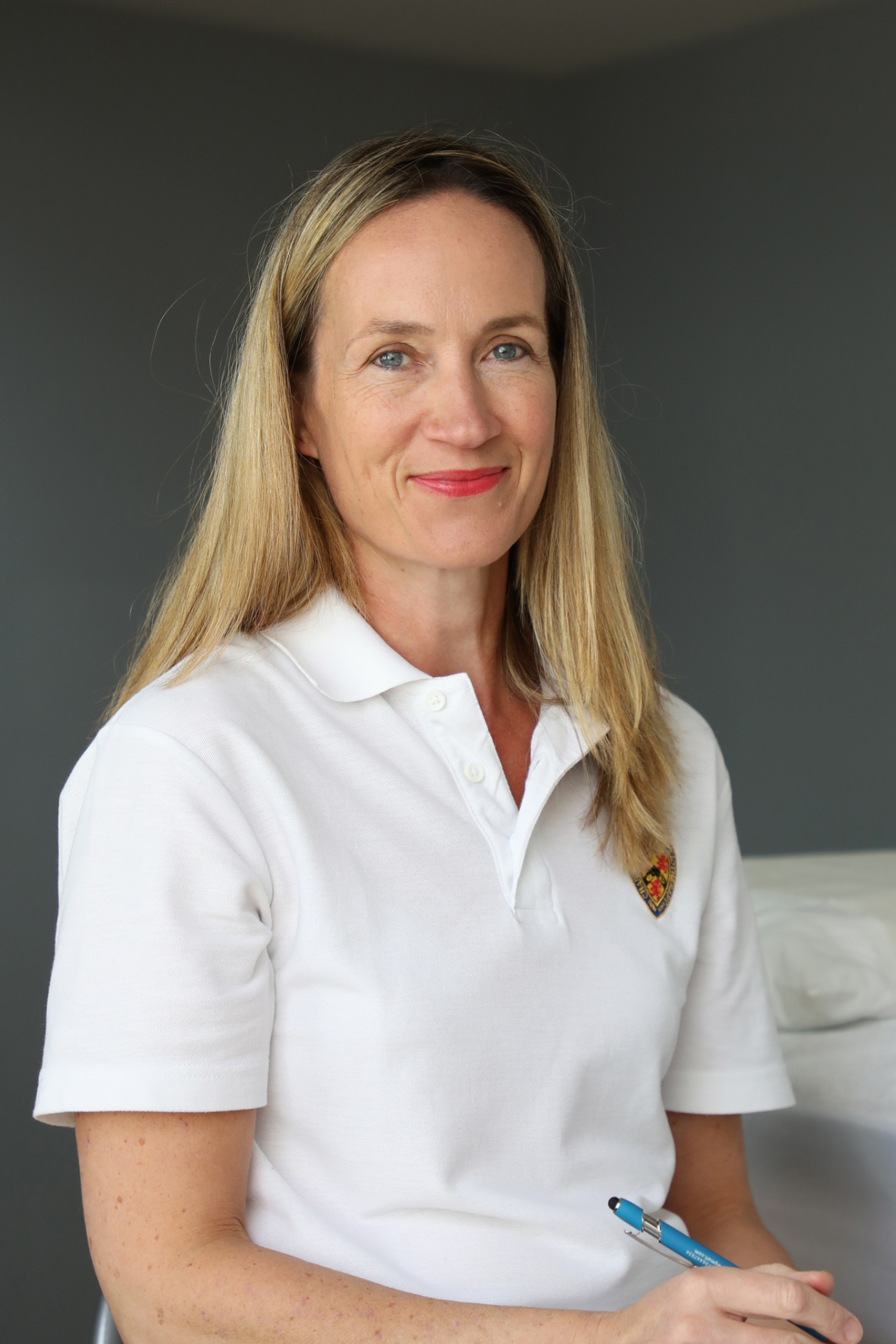Nicola Lawes